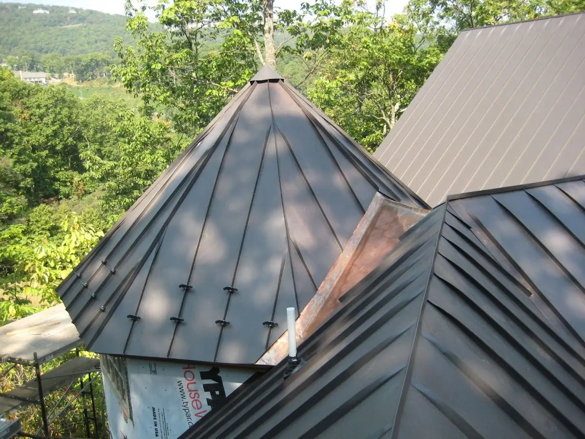 Professional Shingle Replacement & Repair by Craftsman Roofing in North Pomona